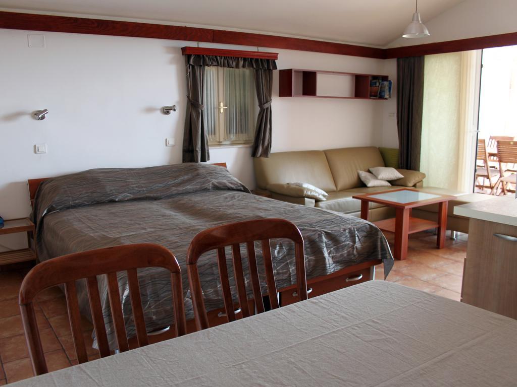 Apartment Ra-krvavica